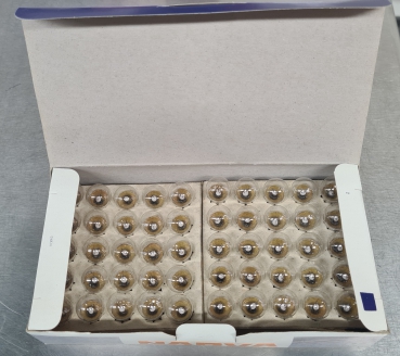 DDR Original VEB NARVA 6V-2,4W Scheinwerferlampe